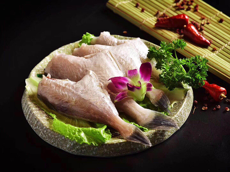 重庆崽儿火锅特色菜品：耗儿鱼