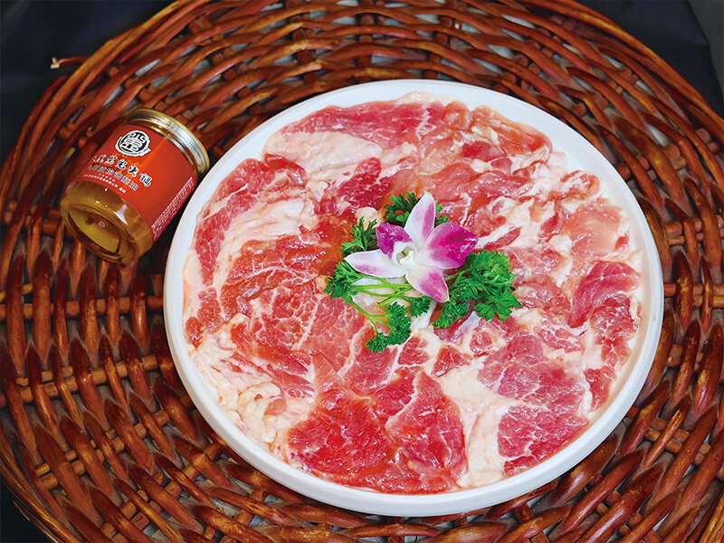 重庆崽儿火锅特色菜品：嫩肉片